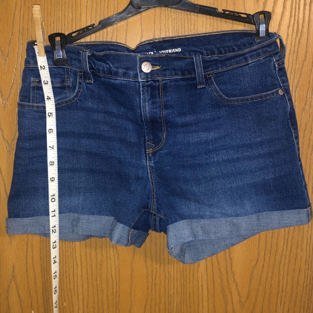 Old Navy Boyfriend Jean Shorts Sz 10 Regular